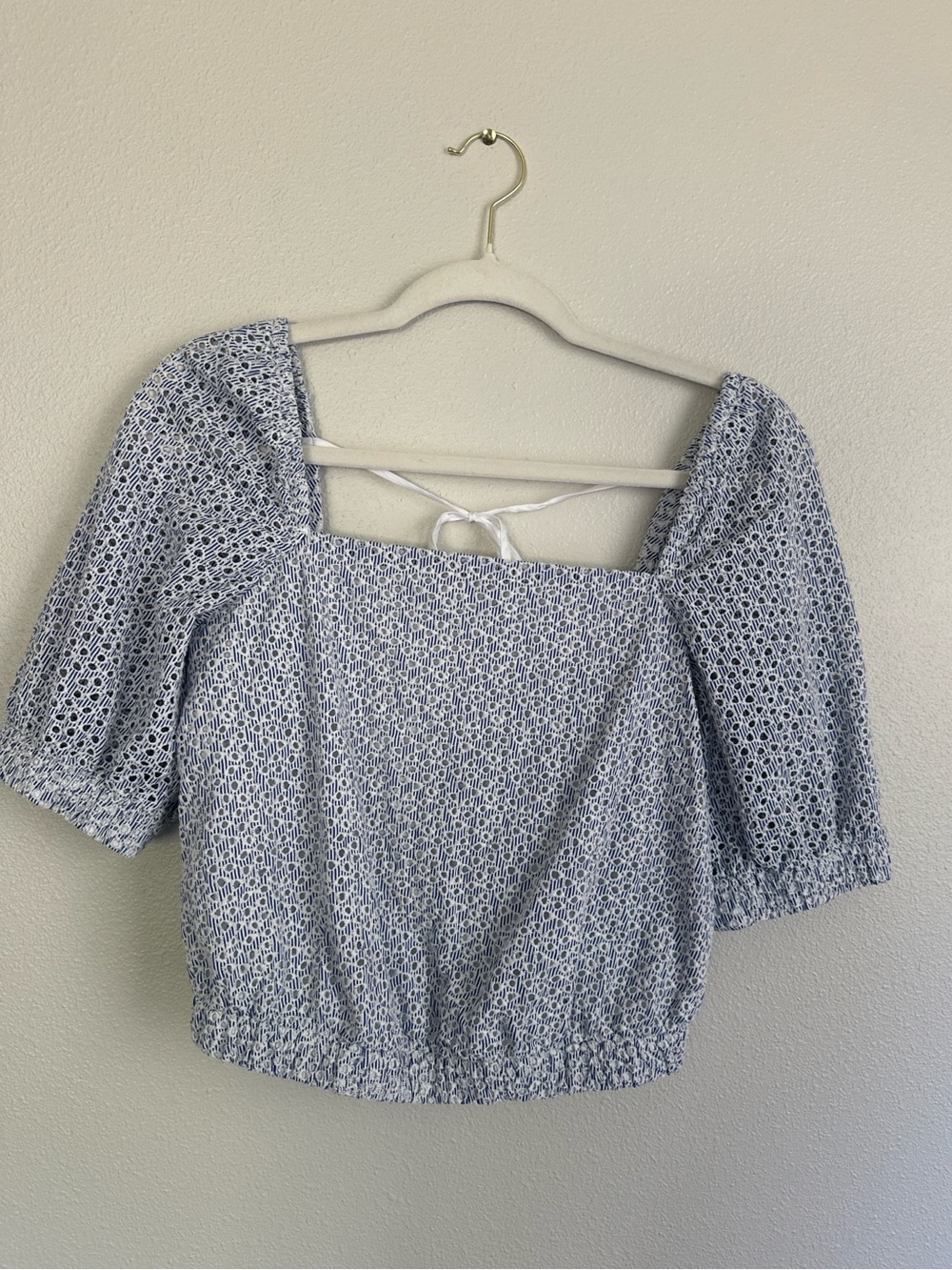 Everlane Light Blue Floral Square-Neck Puff Sleeve Top